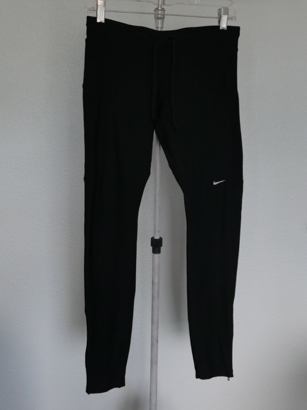 Nike Dri-FIT Black Running Tights Leggings with Ankle Zips – Size M